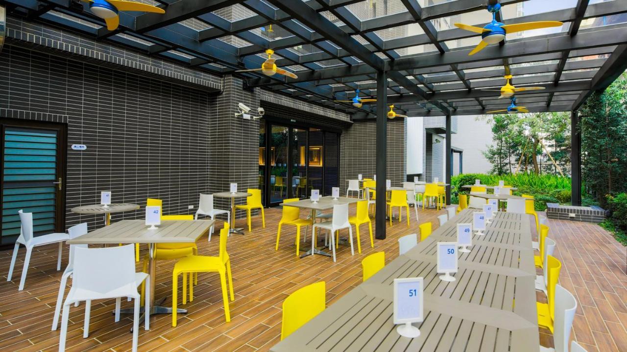 Holiday Inn Express Taichung Fengchia By Ihg מראה חיצוני תמונה