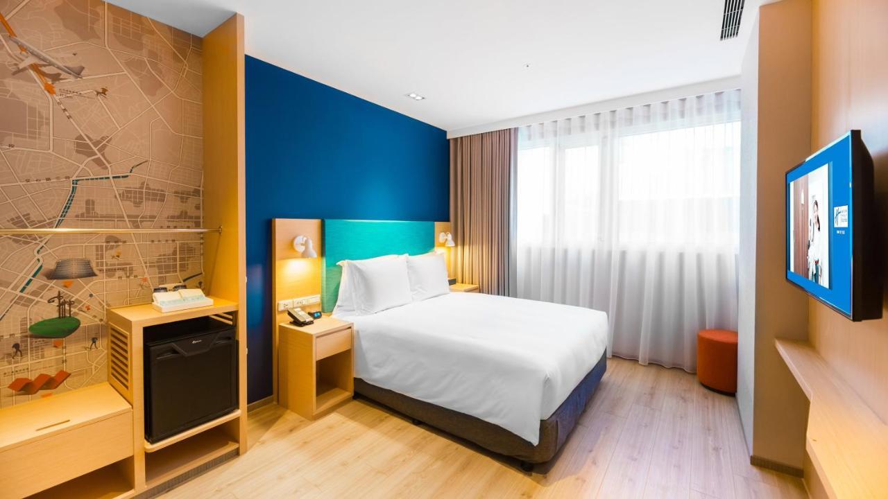 Holiday Inn Express Taichung Fengchia By Ihg מראה חיצוני תמונה