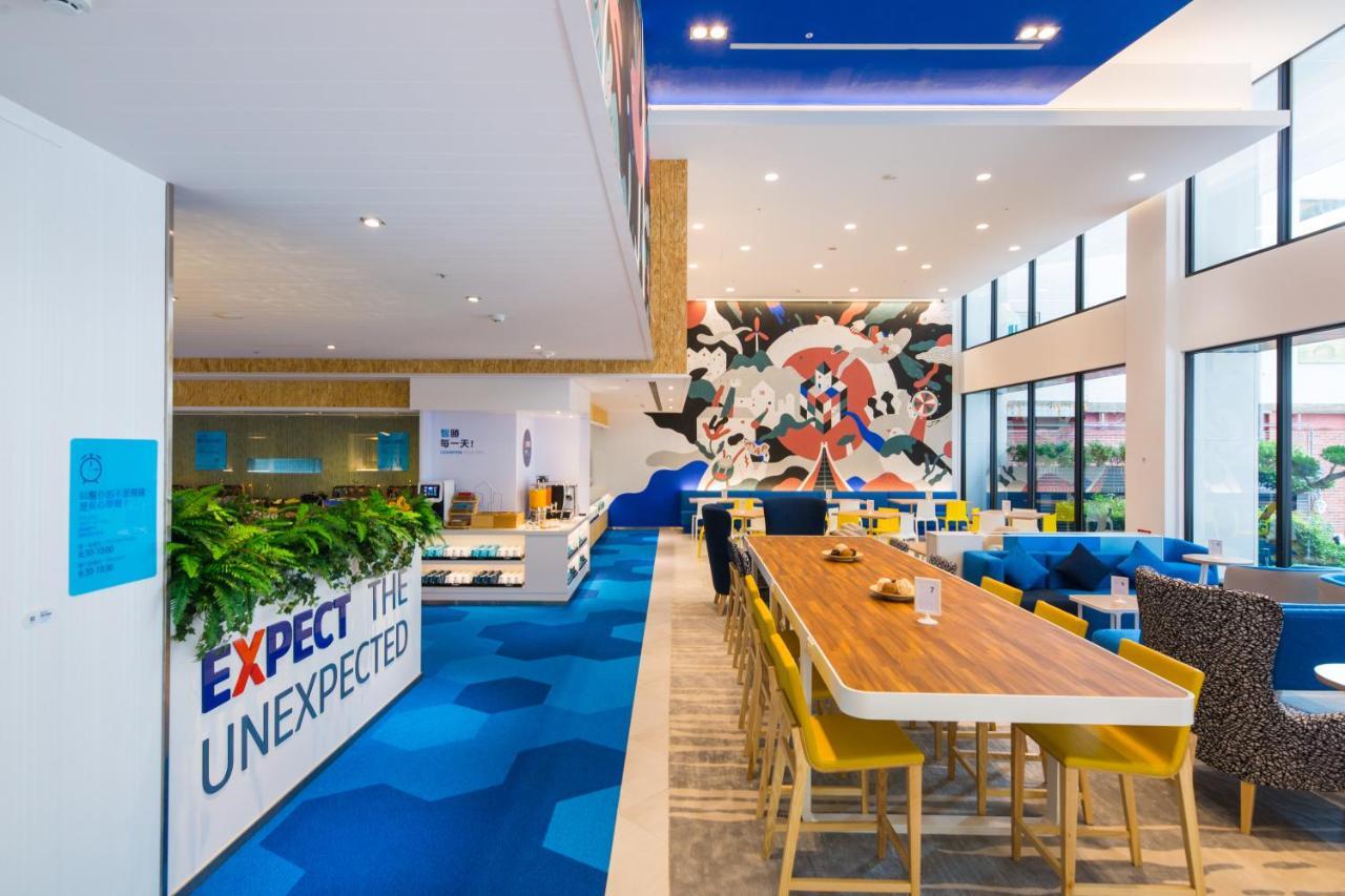 Holiday Inn Express Taichung Fengchia By Ihg מראה חיצוני תמונה