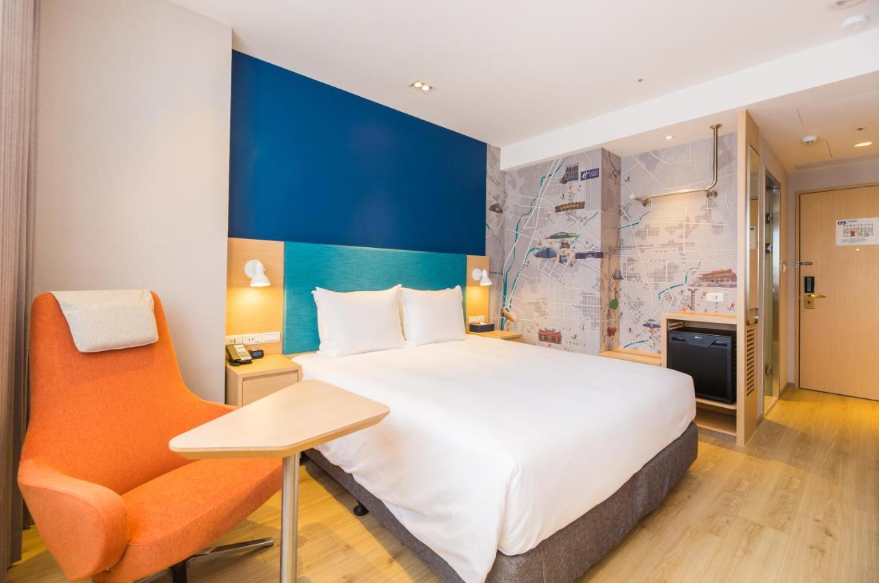 Holiday Inn Express Taichung Fengchia By Ihg מראה חיצוני תמונה