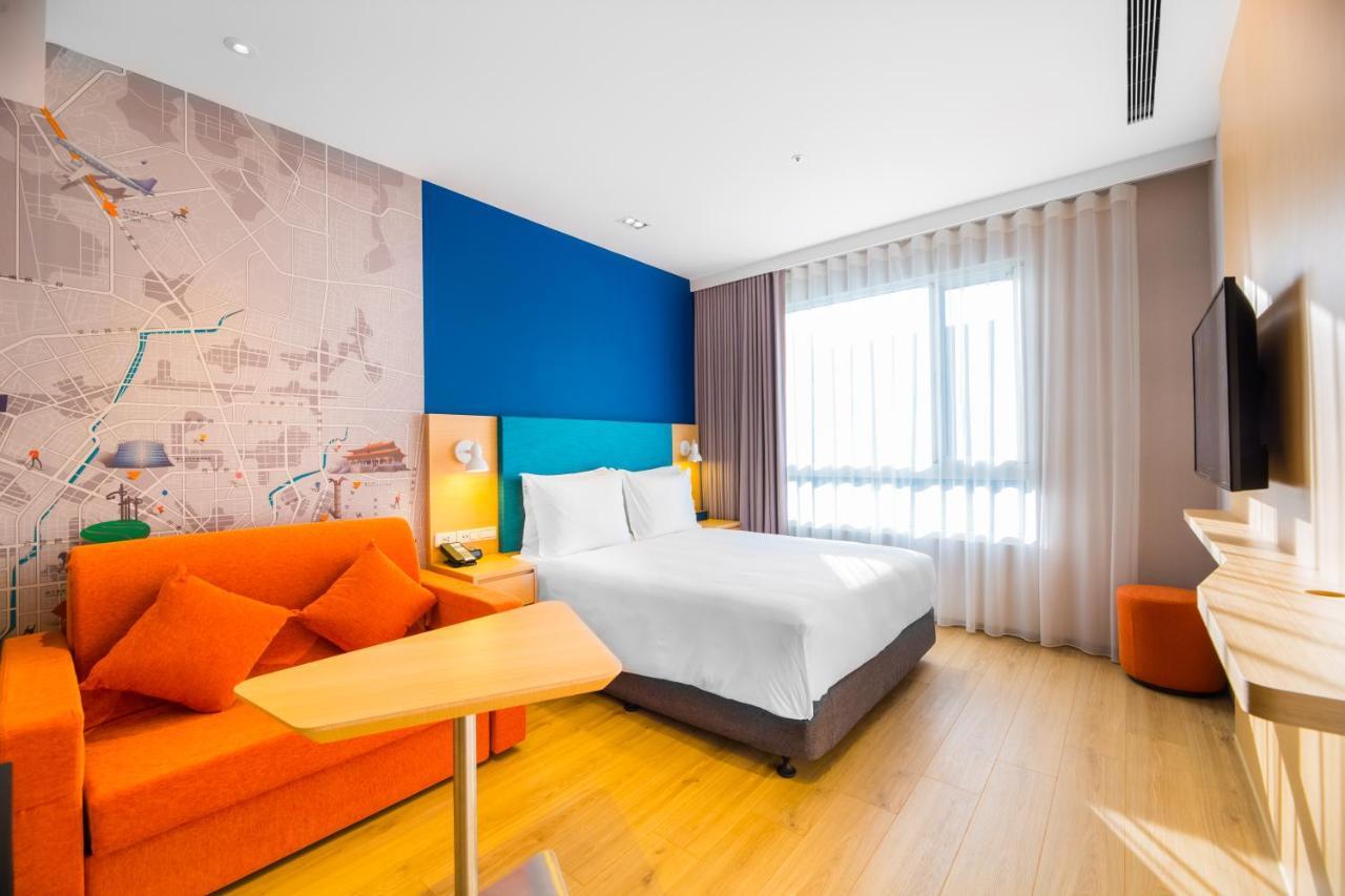 Holiday Inn Express Taichung Fengchia By Ihg מראה חיצוני תמונה